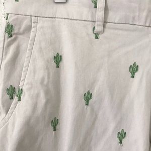 Isaac mizrahi khaki cactus shorts